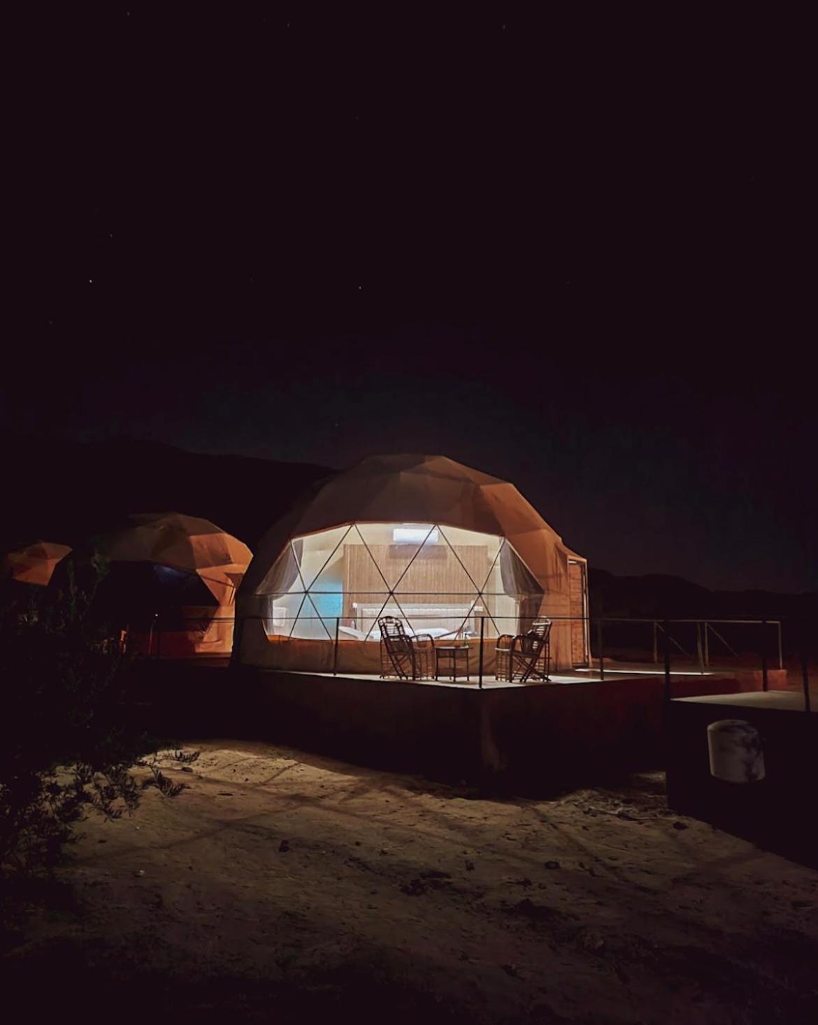 Adel Rum Camp Bubbles Ram Vadisi Dış mekan fotoğraf