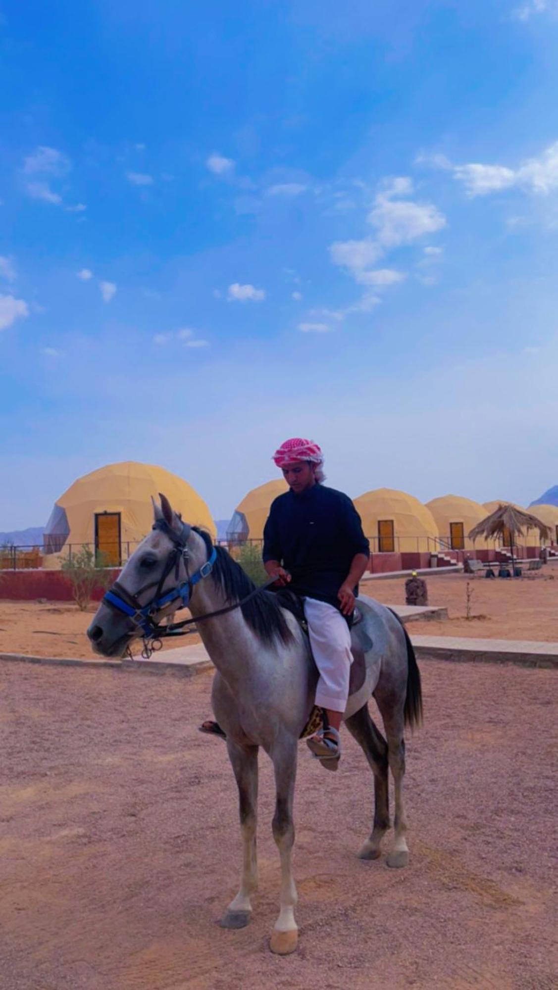 Adel Rum Camp Bubbles Ram Vadisi Dış mekan fotoğraf