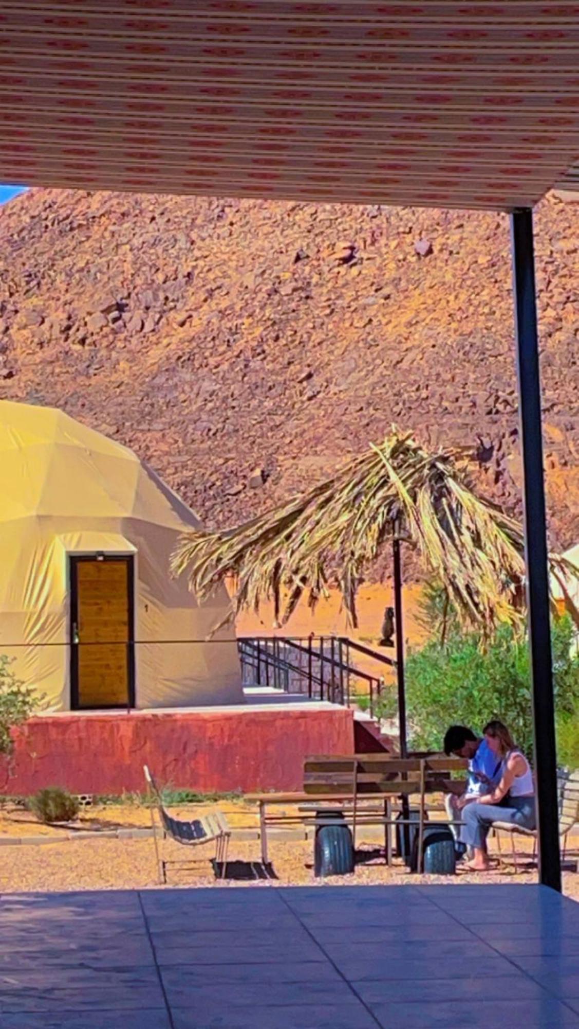 Adel Rum Camp Bubbles Ram Vadisi Dış mekan fotoğraf