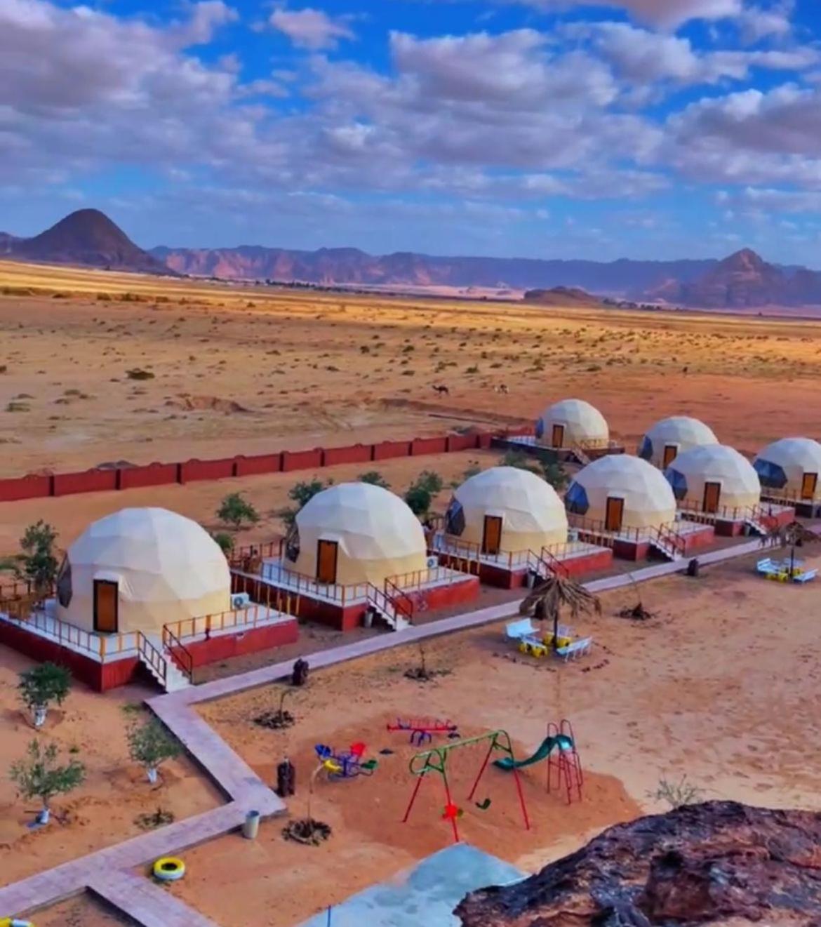 Adel Rum Camp Bubbles Ram Vadisi Dış mekan fotoğraf