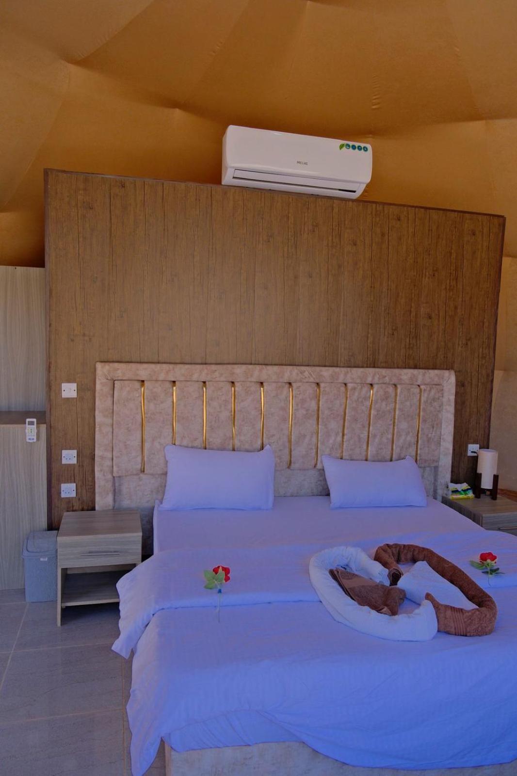 Adel Rum Camp Bubbles Ram Vadisi Dış mekan fotoğraf